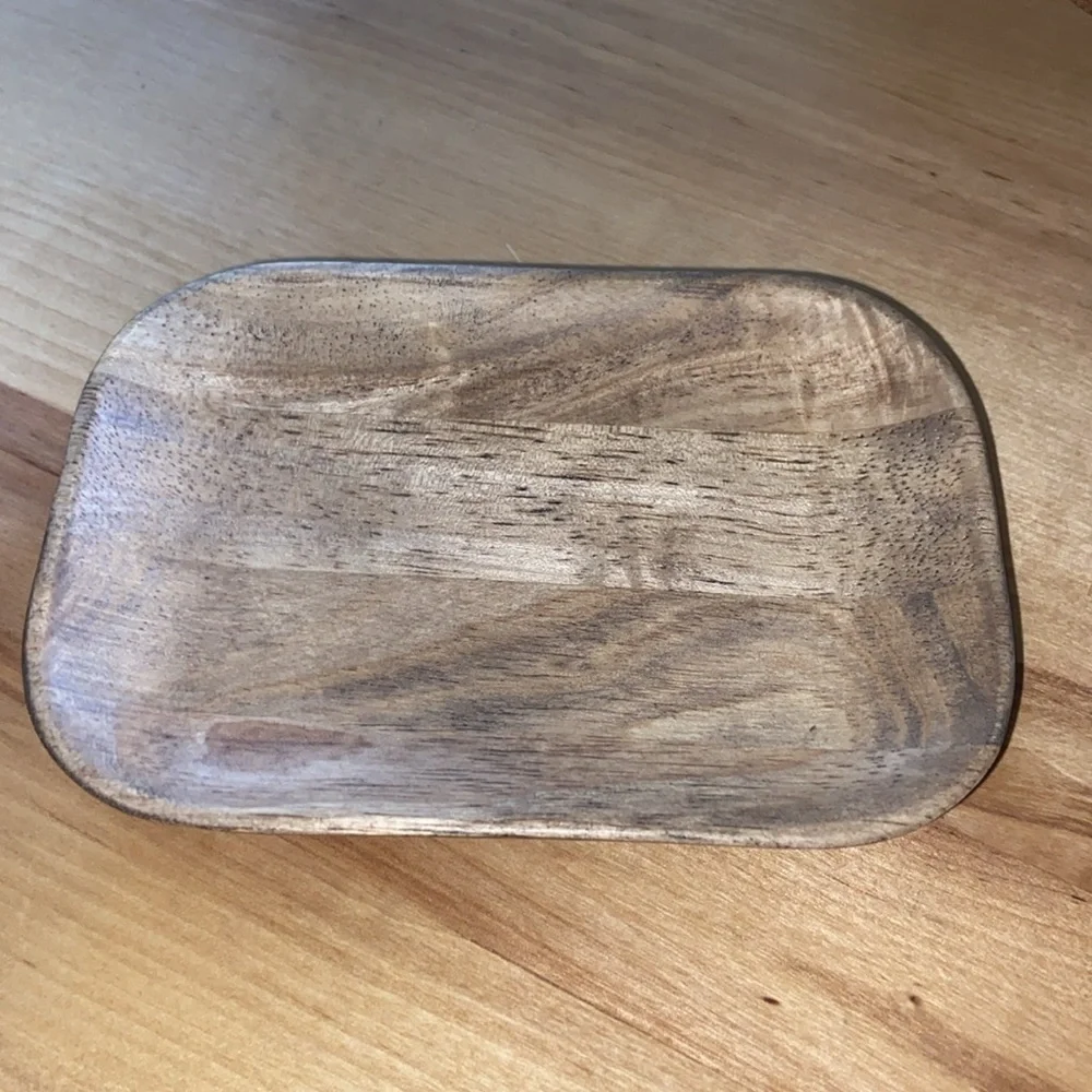 NWT Casaluna Wood Soap Dish Brown